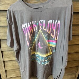 Pink Floyd Graphic Tee
